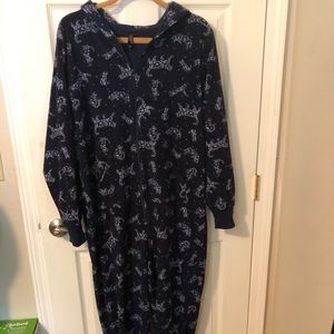 Torrid hooded fleece onesie Sz 0/1